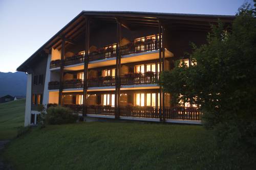 Imagen de la habitación del Hotel Arvenb&uuml;el. Foto 10