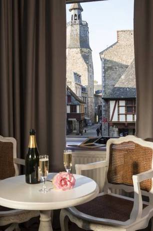 Imagen de la habitación del Hotel Arvor. Foto 15