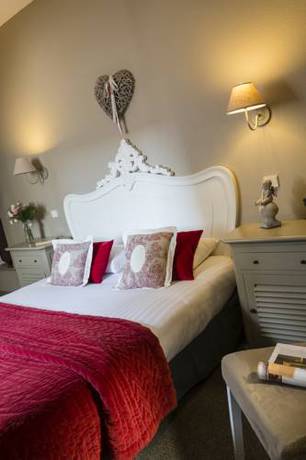 Imagen de la habitación del Hotel Arvor. Foto 16