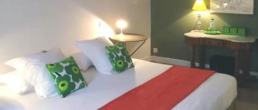 Imagen de la habitación del Hotel Arvor Saint Georges. Foto 6