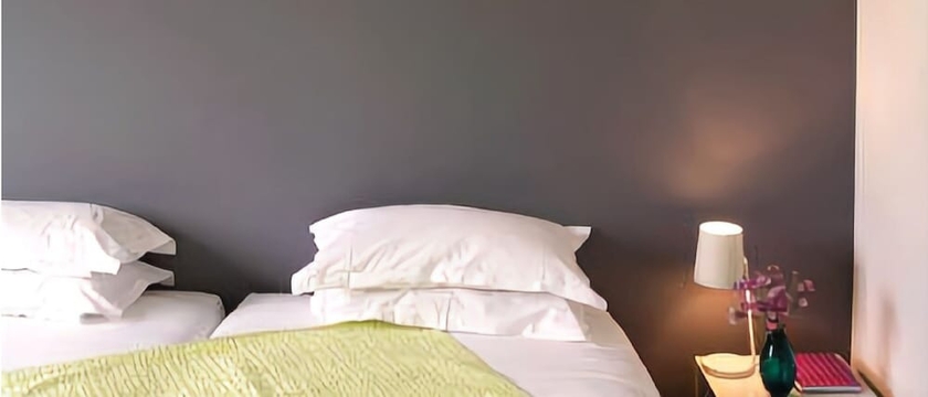 Imagen de la habitación del Hotel Arvor Saint Georges. Foto 15