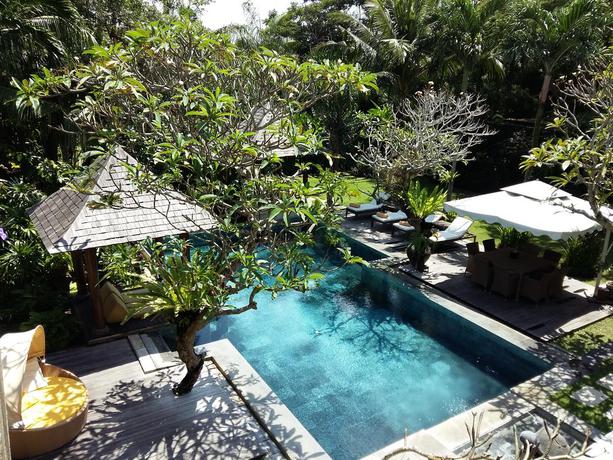 Imagen de los exteriores del Hotel Arwana Estate. Foto 6