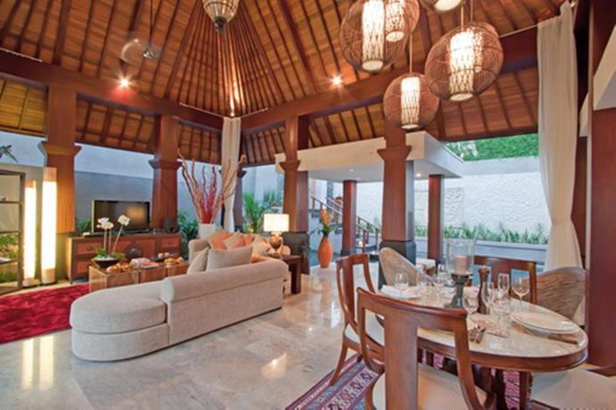 Imagen de los interiores del Hotel Arwana Estate. Foto 9