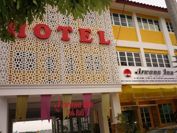 Imagen de los interiores del Hotel Arwana Inn. Foto 18