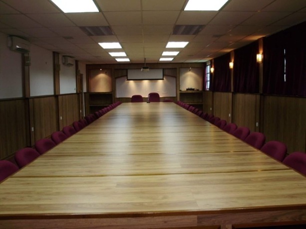 Imagen de los interiores del Hotel Arwana Inn. Foto 19