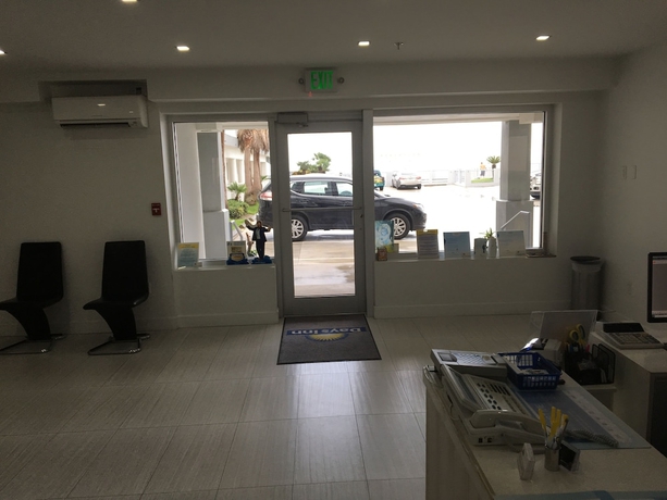 Imagen de los interiores del Hotel Arya Blu Inn and Suites. Foto 19