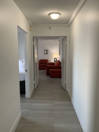 Imagen de la habitación del Hotel Arya Blu Inn and Suites. Foto 14