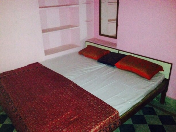 Imagen de la habitación del Hotel Arya Haveli. Foto 6