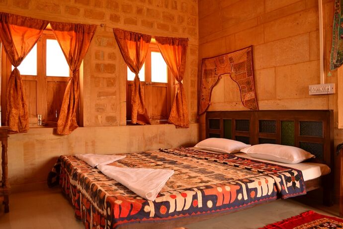 Imagen de la habitación del Hotel Arya Haveli. Foto 8