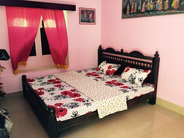 Imagen de la habitación del Hotel Arya Haveli. Foto 10