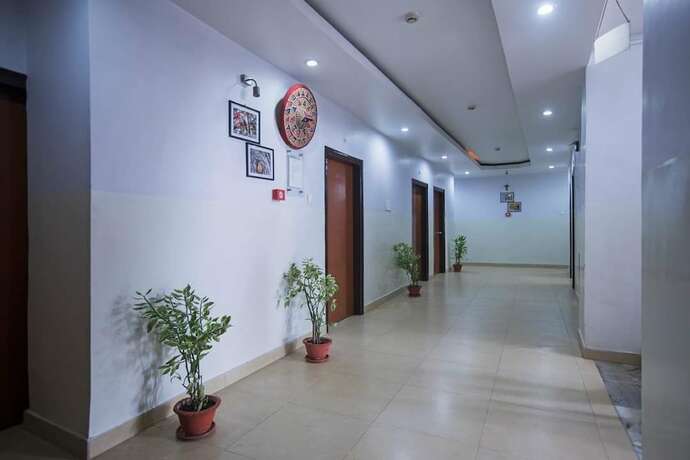 Imagen general del Hotel Arya Inn. Foto 2