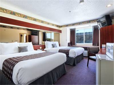 Imagen de la habitación del Hotel Arya Inn and Suites. Foto 5