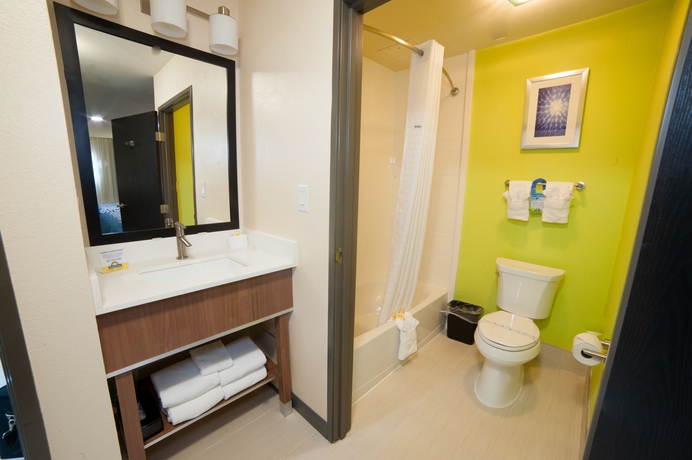Imagen de la habitación del Hotel Arya Inn and Suites Farmers Branch. Foto 9