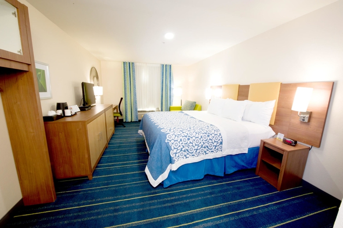 Imagen de la habitación del Hotel Arya Inn and Suites Farmers Branch. Foto 10