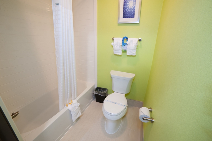 Imagen de la habitación del Hotel Arya Inn and Suites Farmers Branch. Foto 12