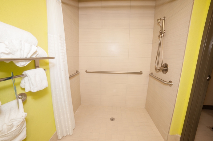 Imagen de la habitación del Hotel Arya Inn and Suites Farmers Branch. Foto 13