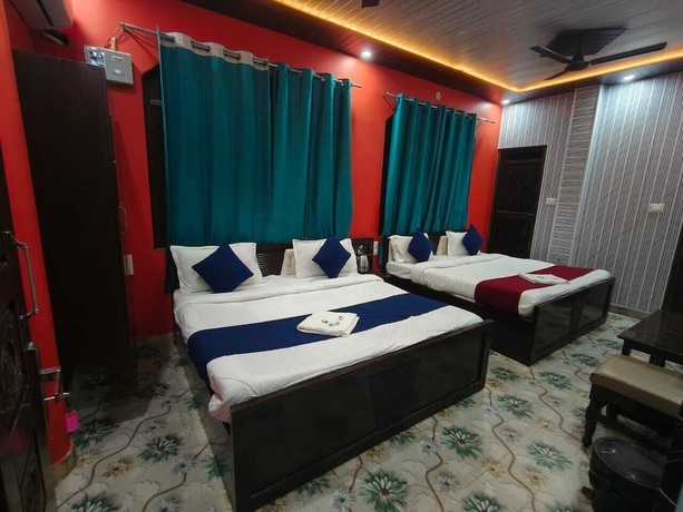 Imagen de la habitación del Hotel Arya Kulam Palace. Foto 9