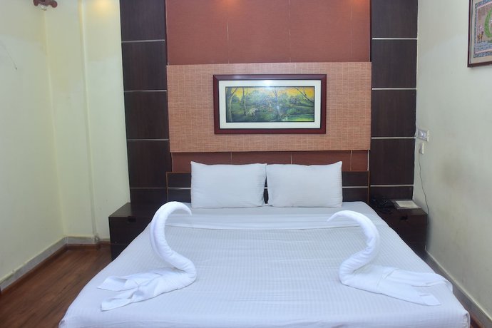 Imagen general del Hotel Arya Palace. Foto 1