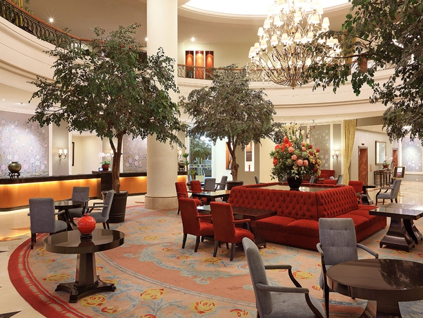 Imagen de los interiores del Hotel Aryaduta Manado. Foto 5