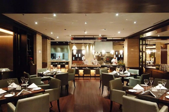 Imagen de los interiores del Hotel Aryaduta Medan. Foto 10