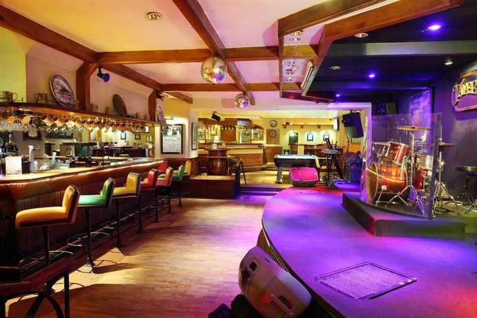 Imagen del bar/restaurante del Hotel Aryaduta Menteng. Foto 3