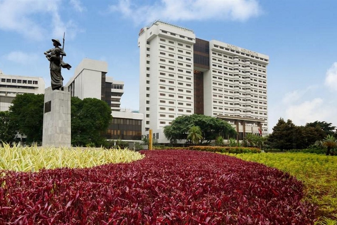 Imagen de los exteriores del Hotel Aryaduta Menteng. Foto 10