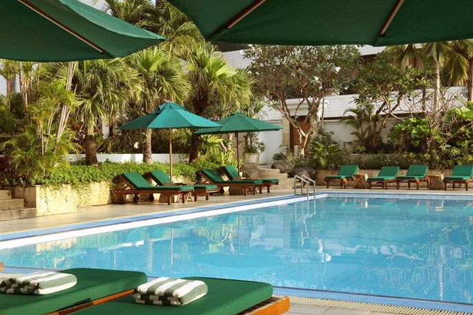 Imagen de la piscina del Hotel Aryaduta Menteng. Foto 18