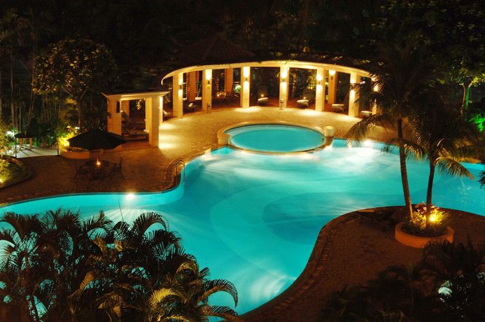 Imagen de la piscina del Hotel Aryaduta Suites Semanggi. Foto 18