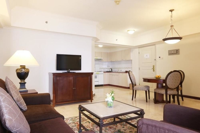Imagen de la habitación del Hotel Aryaduta Suites Semanggi. Foto 9