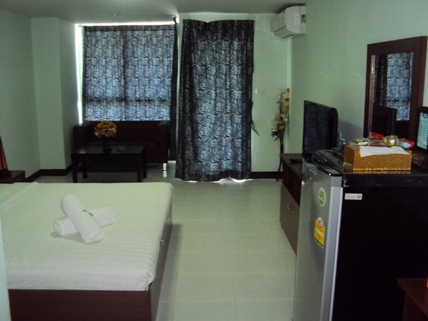 Imagen de la habitación del Hotel Aryan Suites. Foto 5
