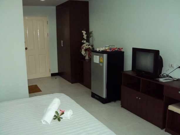 Imagen de la habitación del Hotel Aryan Suites. Foto 9