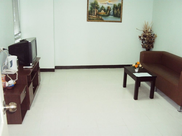 Imagen de los interiores del Hotel Aryan Suites. Foto 15