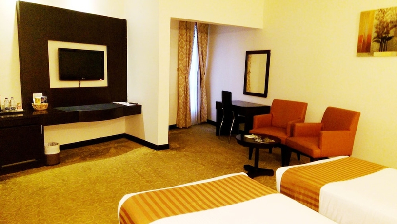 Imagen de la habitación del Hotel Aryana. Foto 15