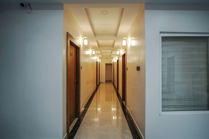 Imagen de los interiores del Hotel Aryavarta. Foto 11