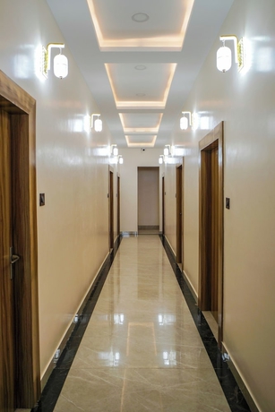 Imagen de los interiores del Hotel Aryavarta. Foto 12
