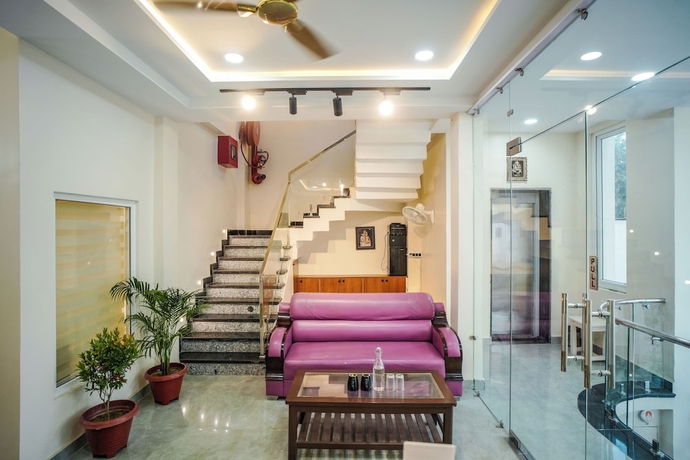 Imagen de los interiores del Hotel Aryavarta. Foto 15