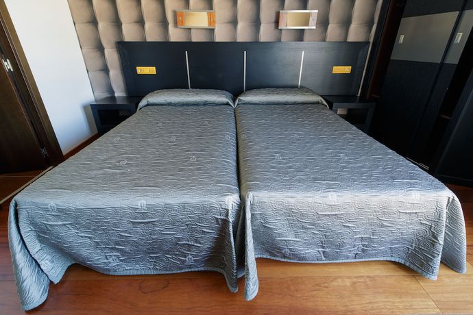 Imagen de la habitación del Hotel As Areas III Playa. Foto 12