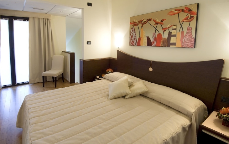 Imagen de la habitación del Hotel As Cambiago. Foto 5