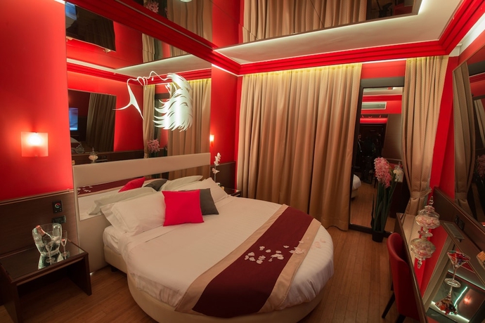 Imagen de la habitación del Hotel As Cambiago. Foto 8