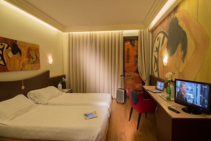 Imagen de la habitación del Hotel As Cambiago. Foto 11