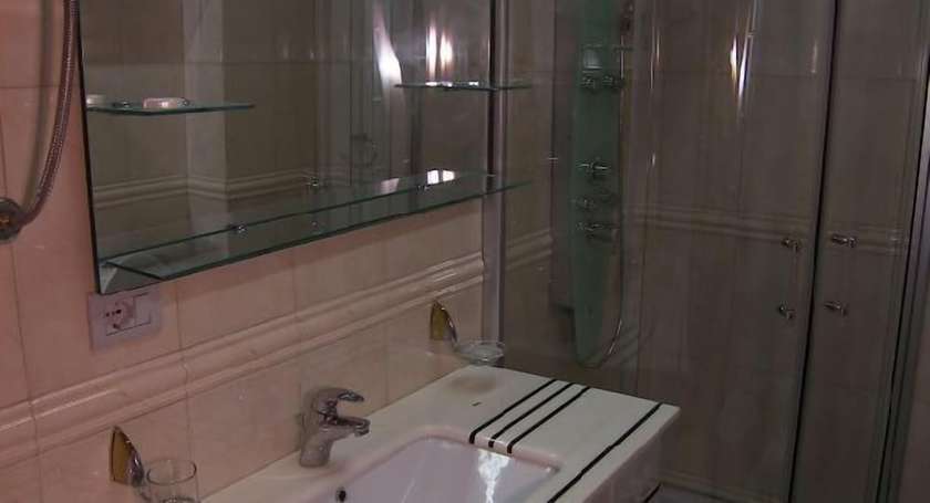 Imagen de la habitación del Hotel As, Golem. Foto 15