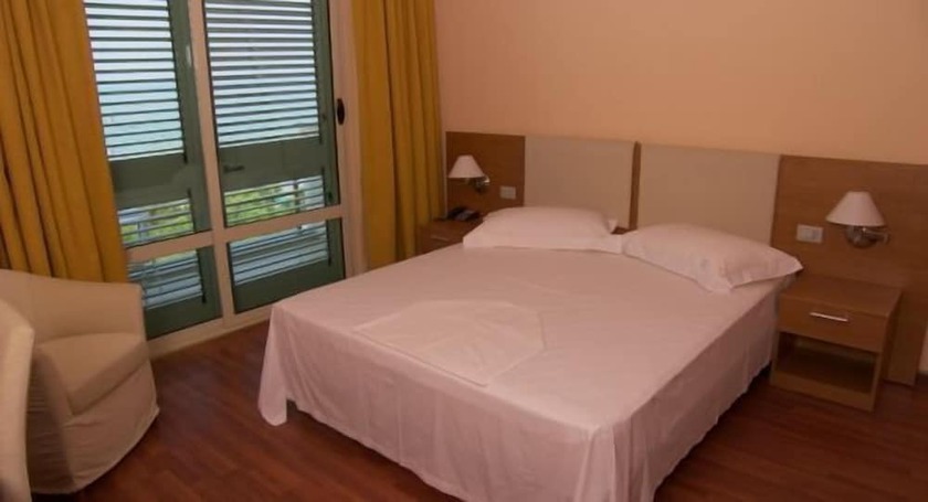 Imagen de la habitación del Hotel As, Golem. Foto 16