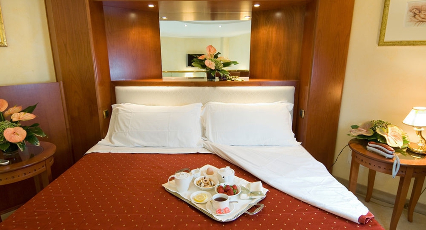 Imagen de la habitación del Hotel As Monza. Foto 10