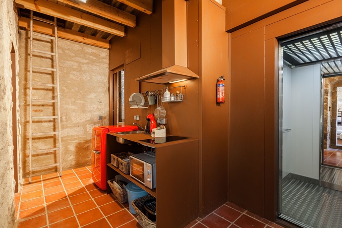 Imagen de la habitación del Hotel As Palau Dels Alemanys. Foto 10