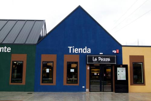 Imagen de los exteriores del Hotel As Ponferrada. Foto 15