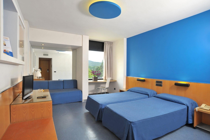 Imagen general del Hotel As Porta Catalana. Foto 10