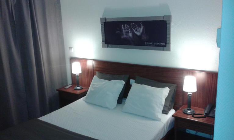 Imagen de la habitación del Hotel As São João Da Madeira. Foto 4