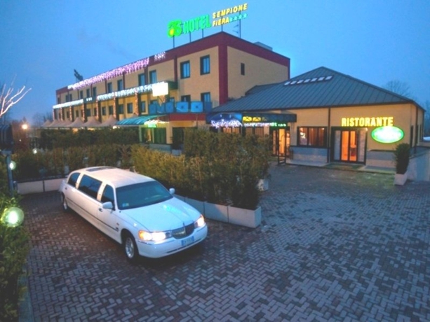 Imagen general del Hotel As Sempione Fiera. Foto 7