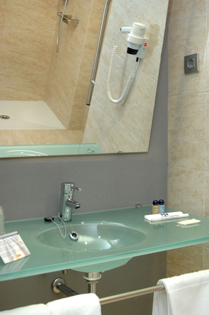 Imagen de la habitación del Hotel As es Porta De Barcelona. Foto 2