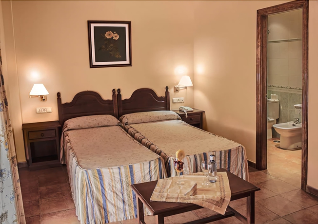 Imagen de la habitación del Hotel Asador Albenzaire. Foto 10